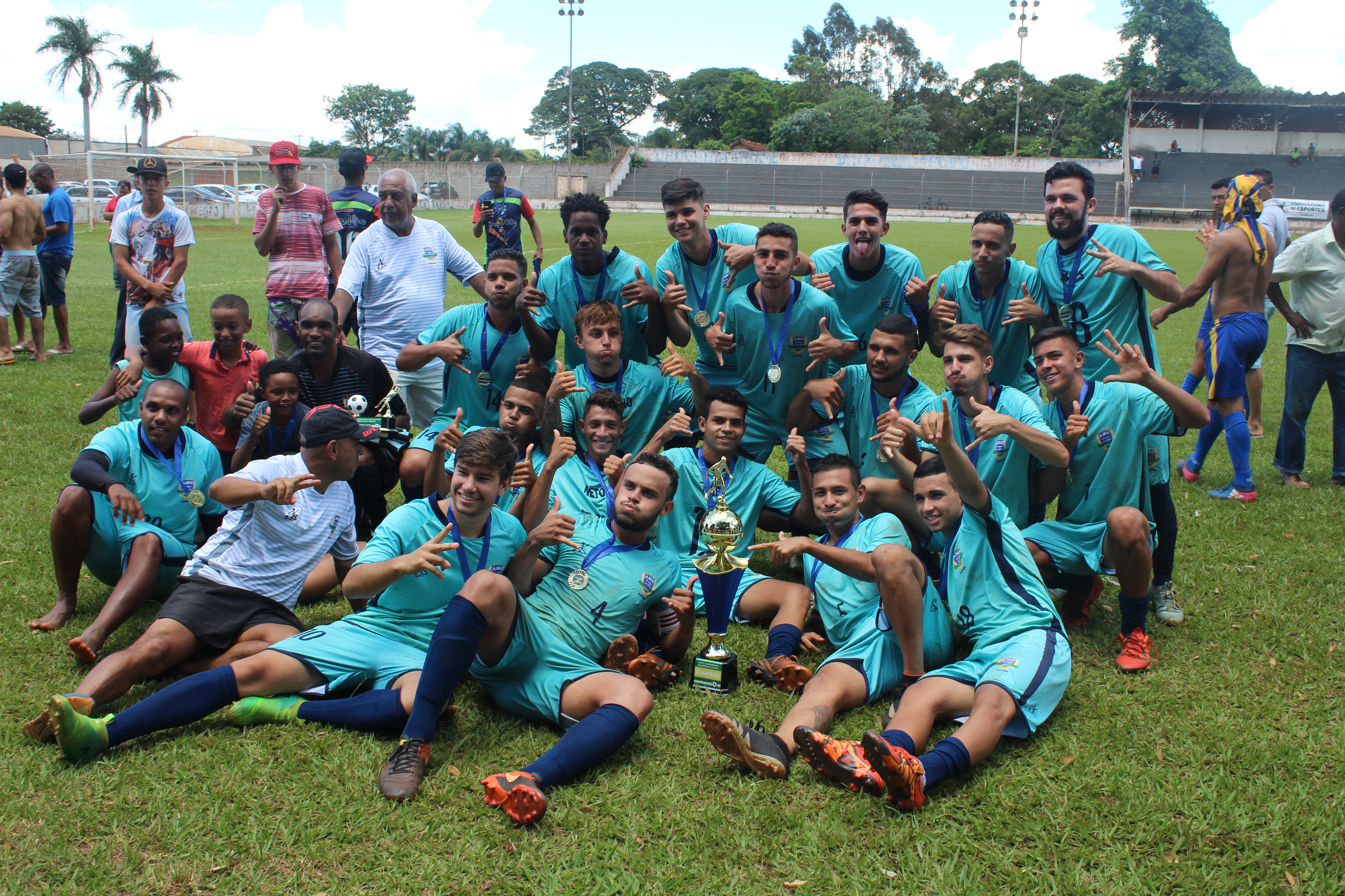 AMK - FC - Campeão Amador 2017